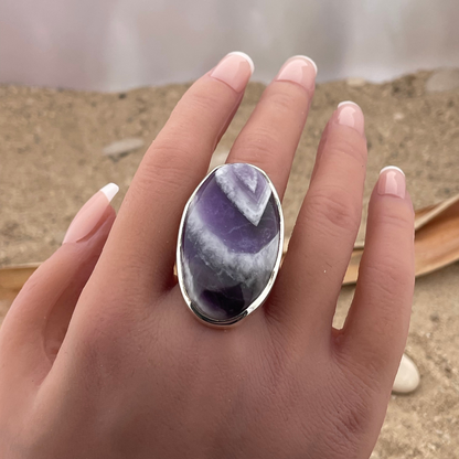 Amethyst Chevron Silberring Größe 62+