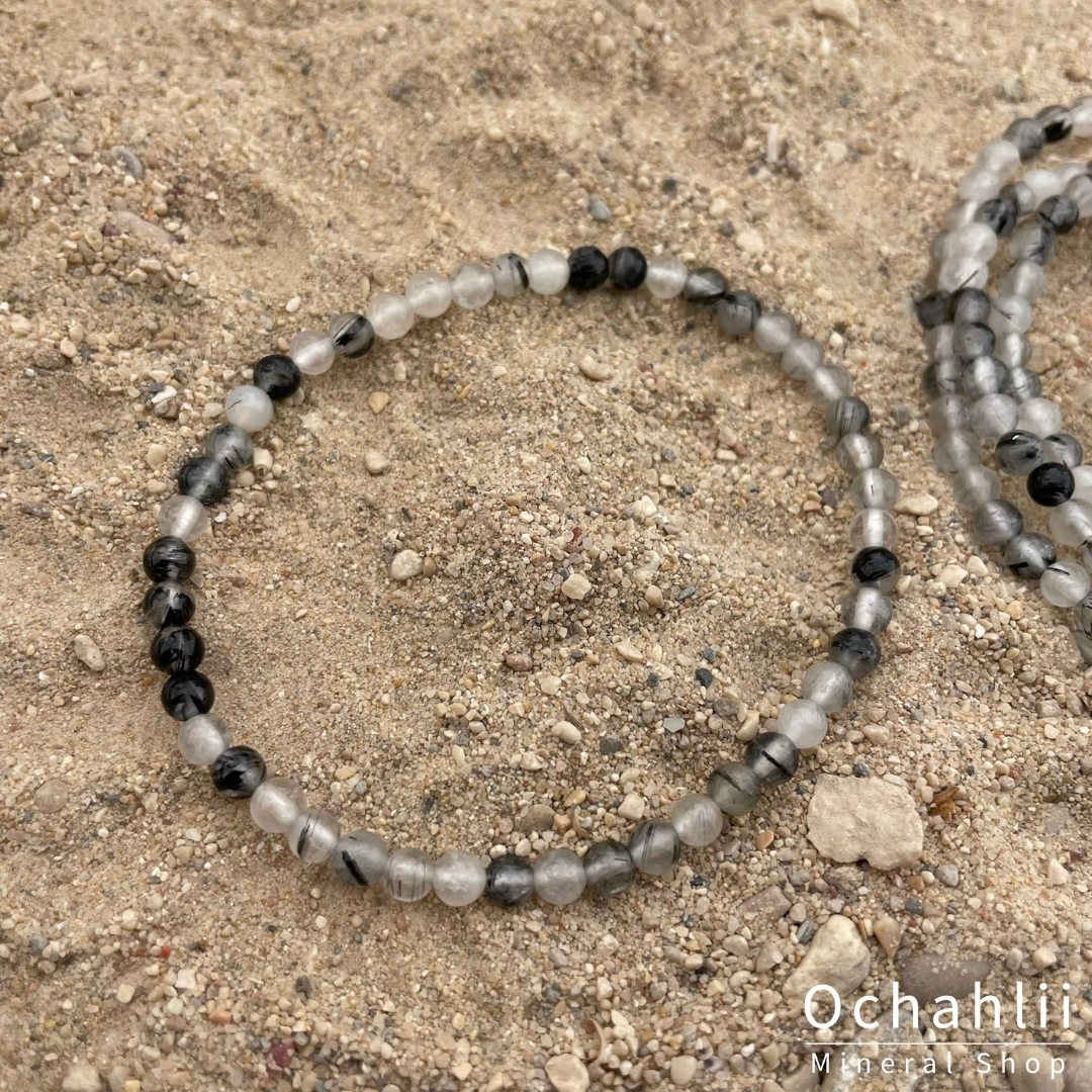 Rutielquarz schwarze Armband 4mm