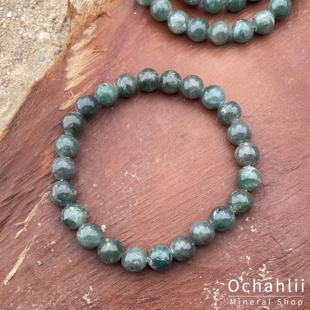 Apatite green split bracelet "Motivation"