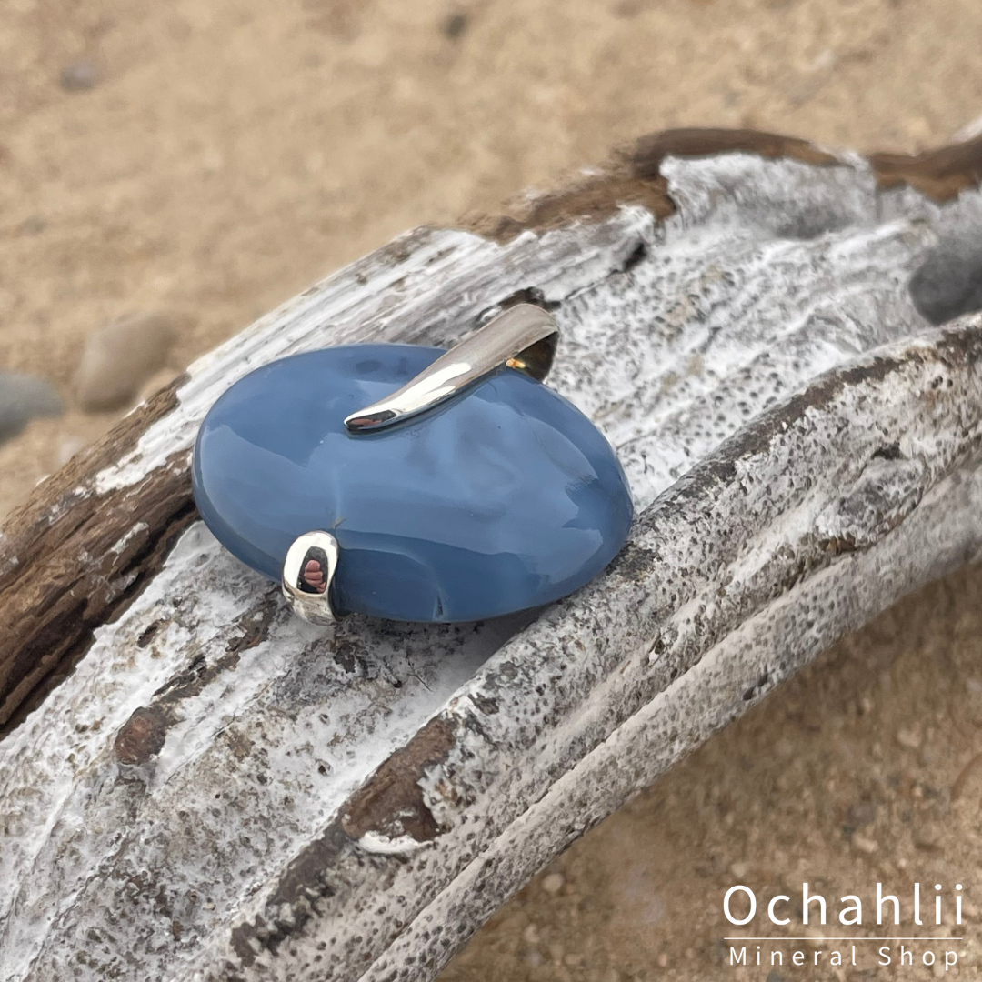 Dendrite opal silver pendant