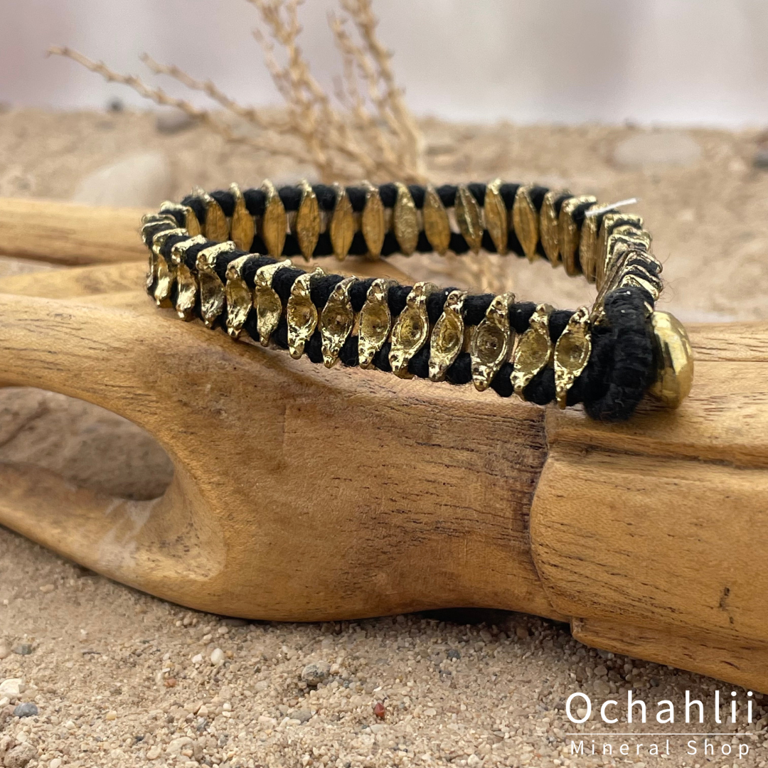 Etnische armband goudkleurig/zwart