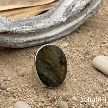 Labradorite rough silver ring size 62+