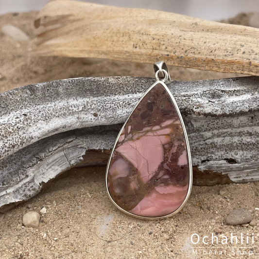 Mookaite silver pendant