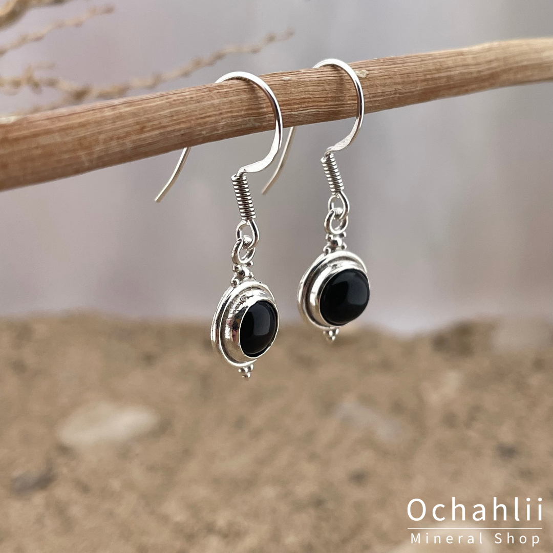 Onyx silver earrings