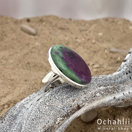 Bague en argent rubis Zoisite taille 63+