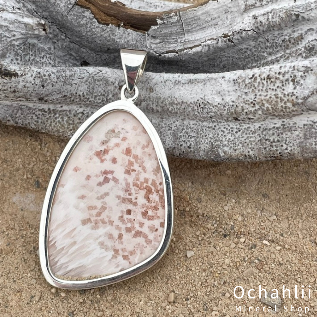 Scolecite pink silver pendant