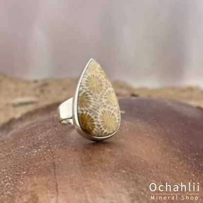 Bague en argent Corail Pétrifié taille 53 