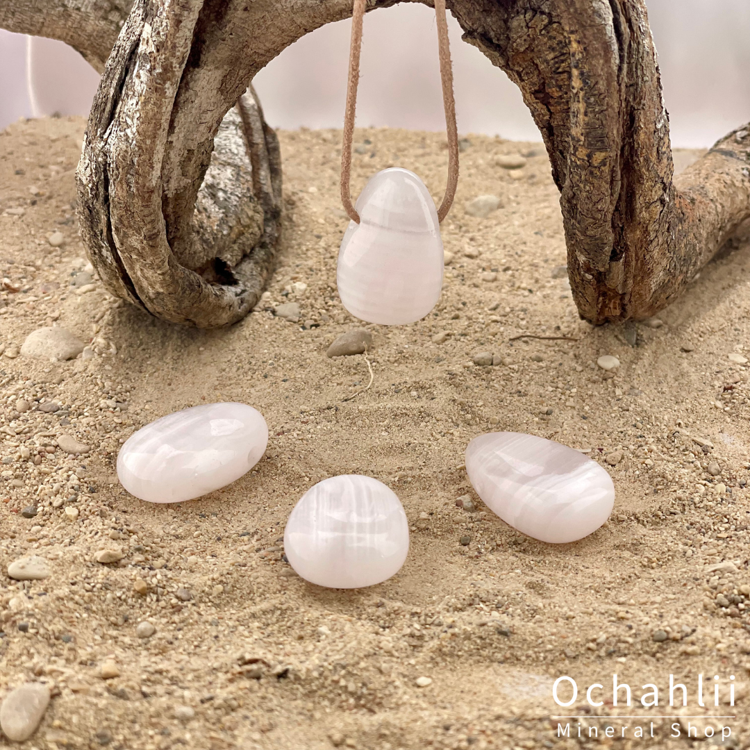 Tree agate pierced pendant