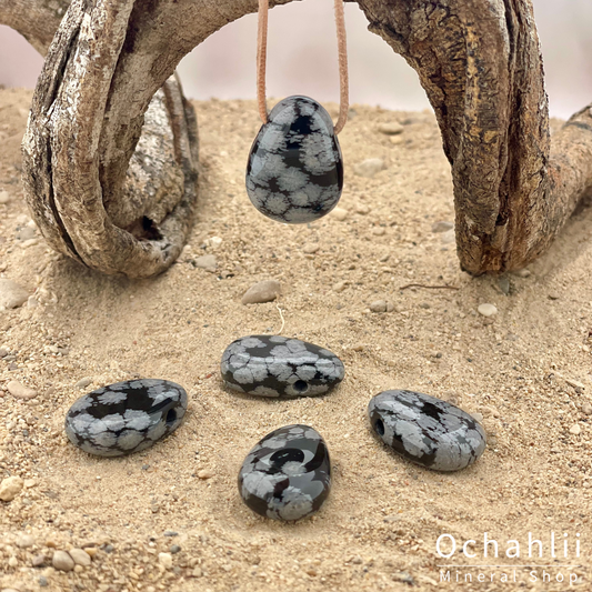 Tree agate pierced pendant