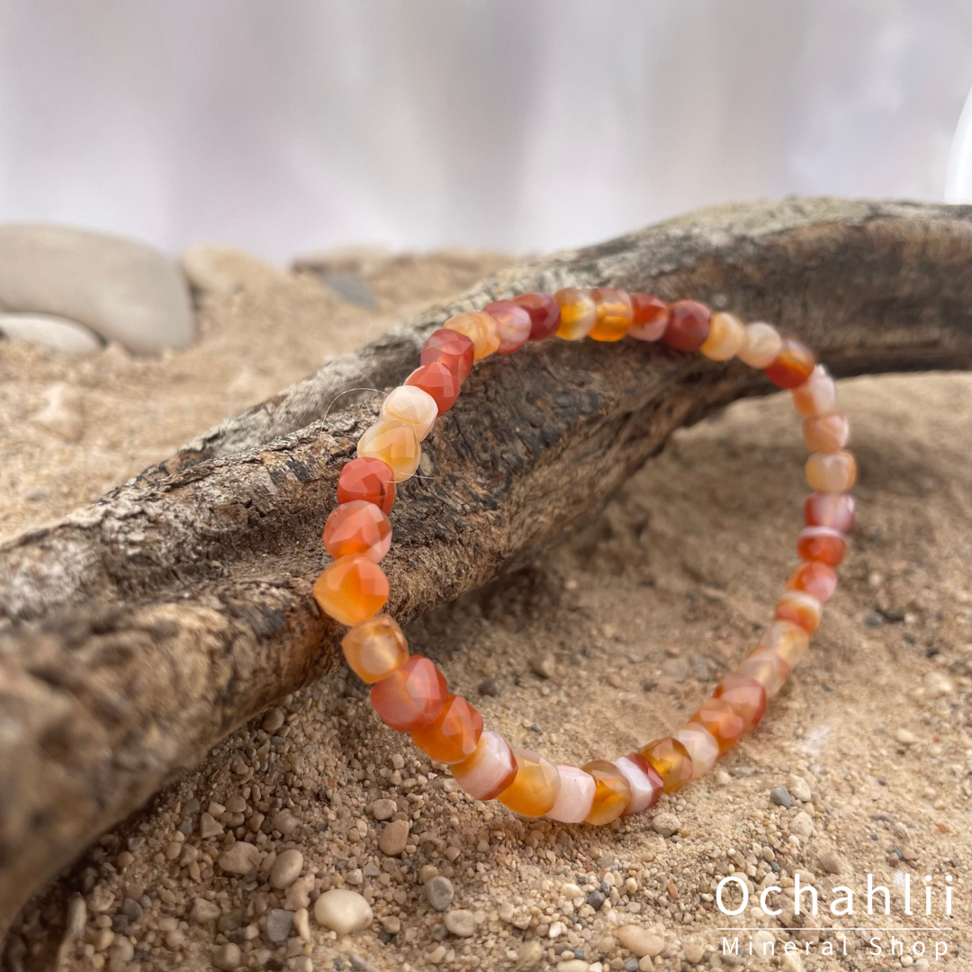 Carnelian agate bracelet facet 6mm