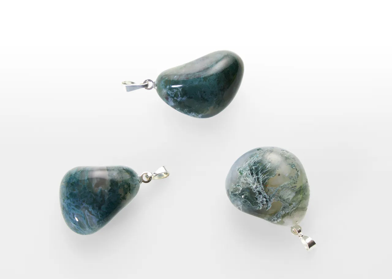 Tumbled stone pendant Moss agate (Copy)