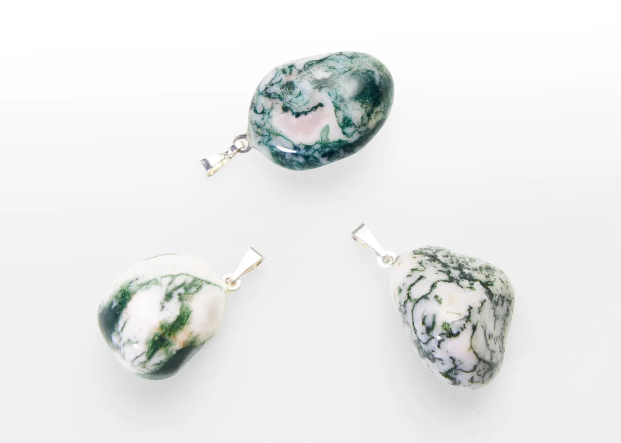 Tumbled stone pendant Tree agate