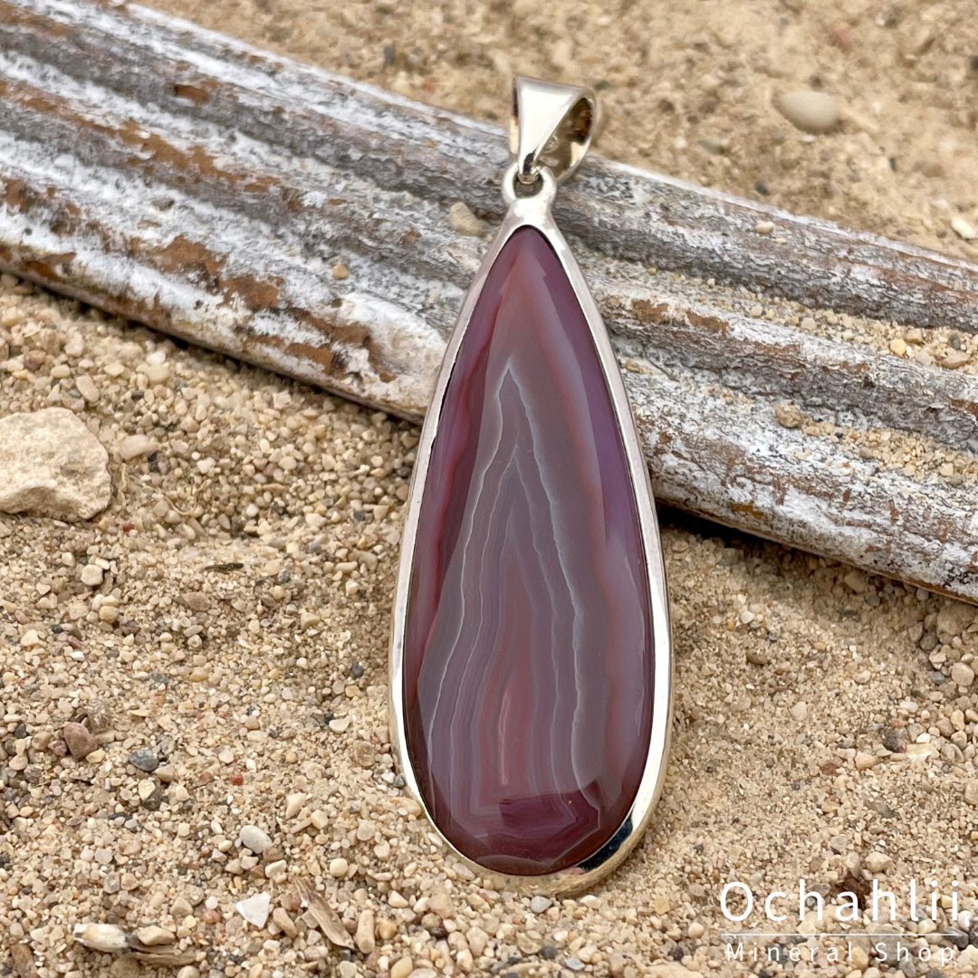 Agate silver pendant