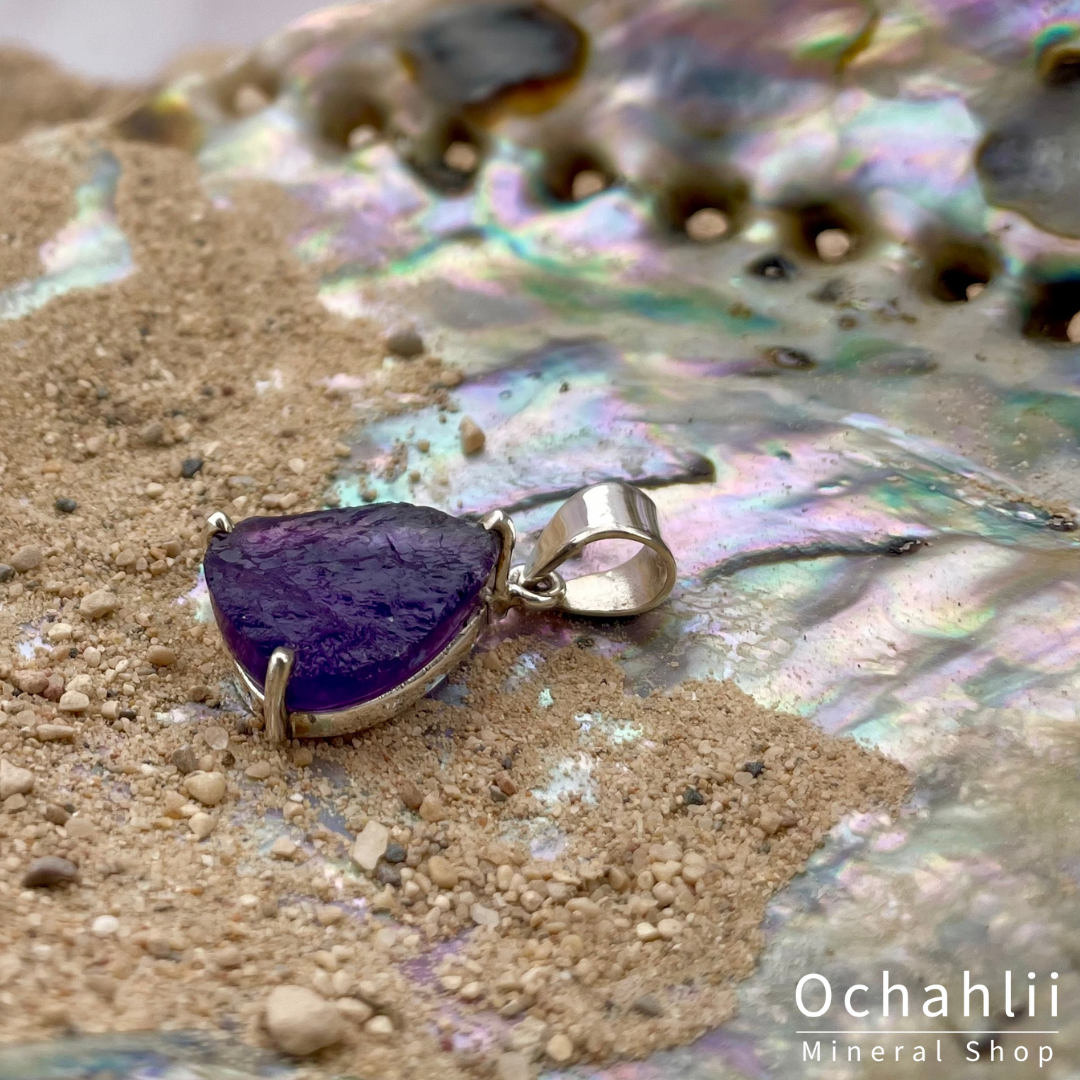 Amethyst silver pendant