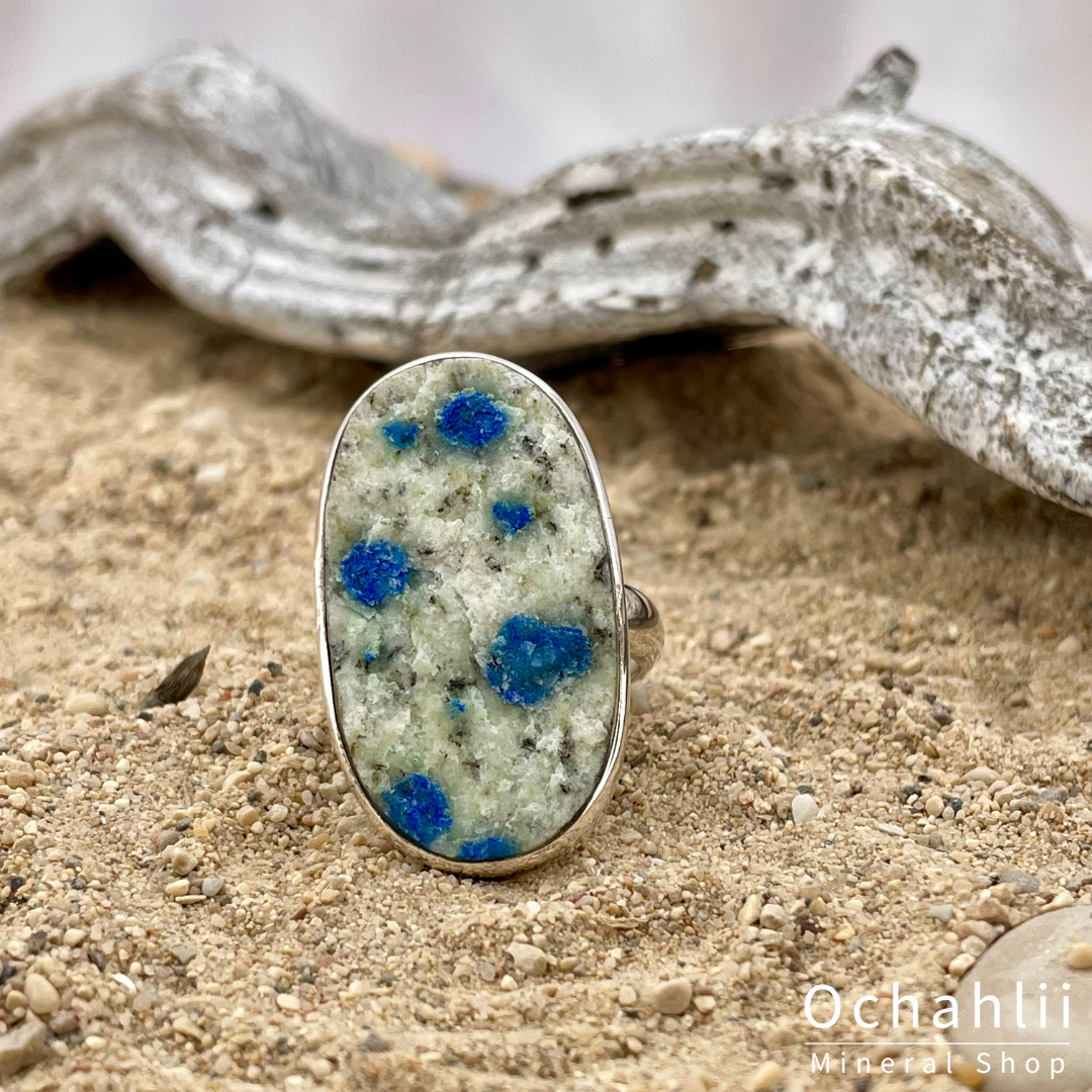 Bague en argent K2 (Azurite sur Granit) taille 60